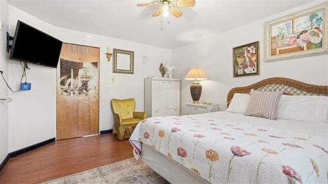 80 Westwood St, Mt Washington, PA 15211