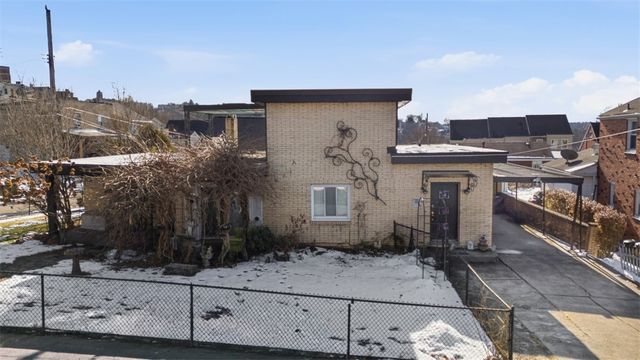 80 Westwood St, Mt Washington, PA 15211