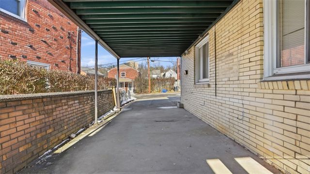 80 Westwood St, Mt Washington, PA 15211