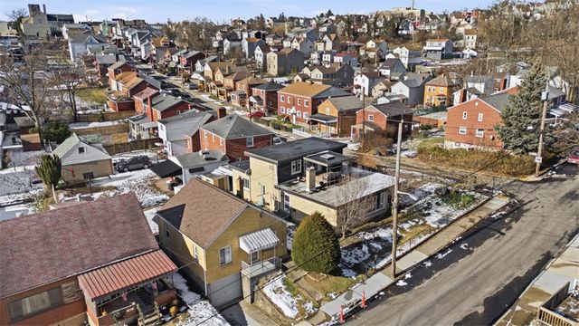 80 Westwood St, Mt Washington, PA 15211