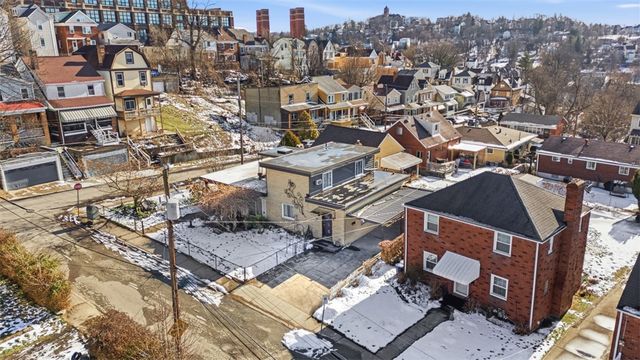 80 Westwood St, Mt Washington, PA 15211