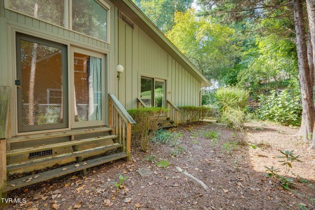 1901 Sherwood Drive, Johnson City, TN 37601
