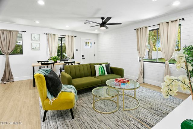 3139 N 40TH Street, Phoenix, AZ 85018