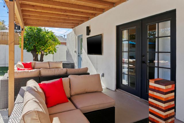 3139 N 40TH Street, Phoenix, AZ 85018