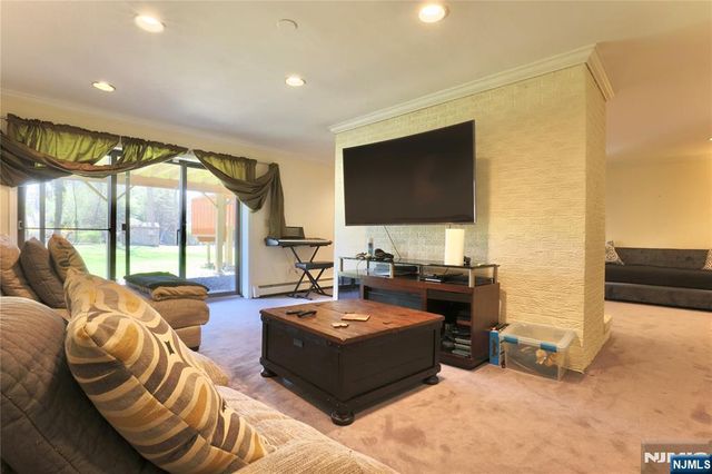 442 Marlboro Road, Englewood, NJ 07631