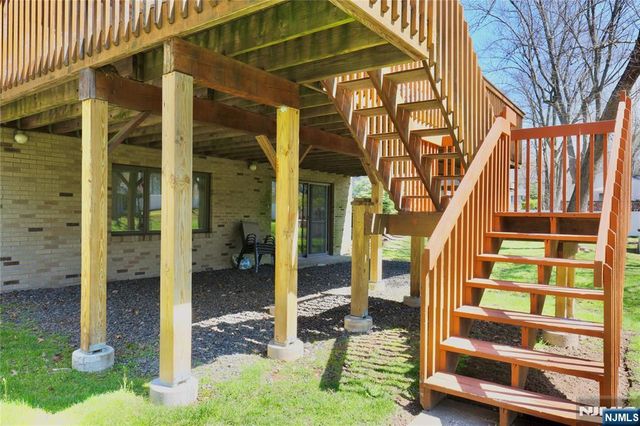 442 Marlboro Road, Englewood, NJ 07631