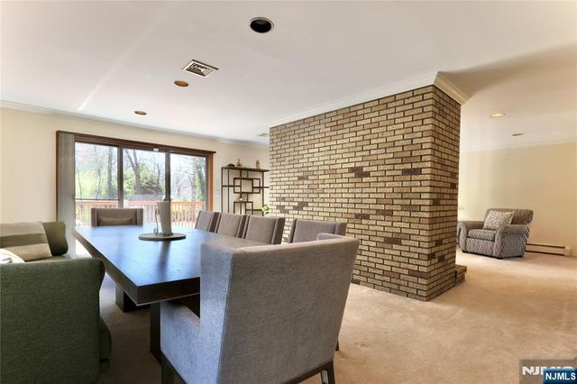 442 Marlboro Road, Englewood, NJ 07631