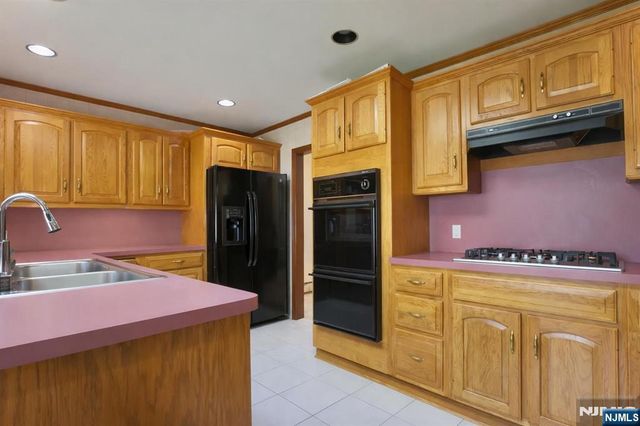 442 Marlboro Road, Englewood, NJ 07631