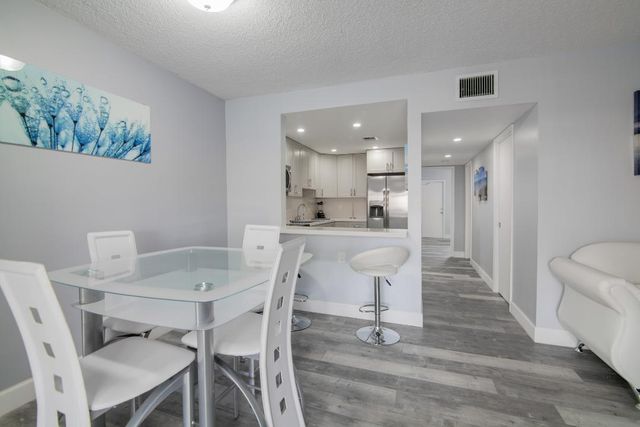 320 S Surf Road 205, Hollywood, FL 33019