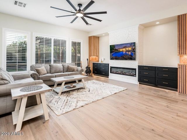 20720 N 74TH Street, Scottsdale, AZ 85255