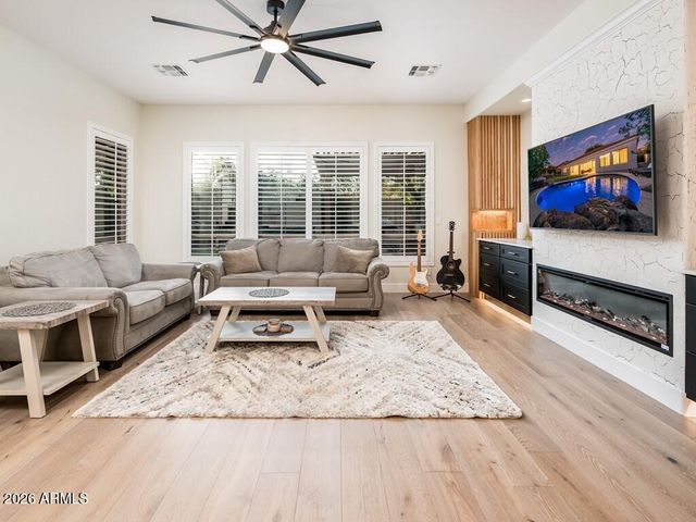 20720 N 74TH Street, Scottsdale, AZ 85255