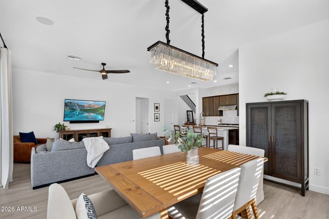 11038 E UNITY Avenue, Mesa, AZ 85212