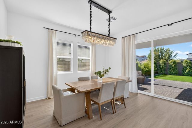 11038 E UNITY Avenue, Mesa, AZ 85212