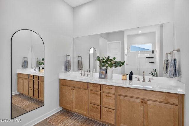 11038 E UNITY Avenue, Mesa, AZ 85212