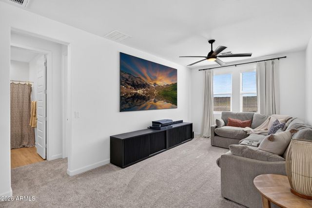 11038 E UNITY Avenue, Mesa, AZ 85212