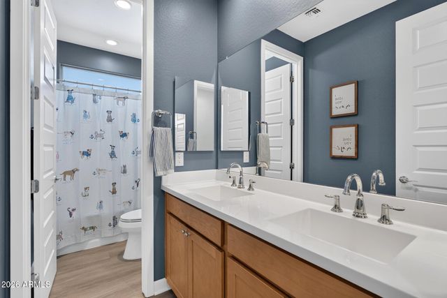 11038 E UNITY Avenue, Mesa, AZ 85212