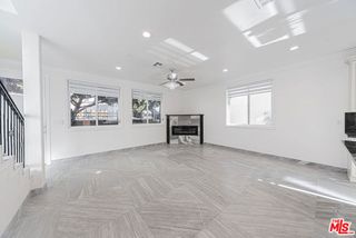 2017 Centinela Avenue B, Santa Monica, CA 90404