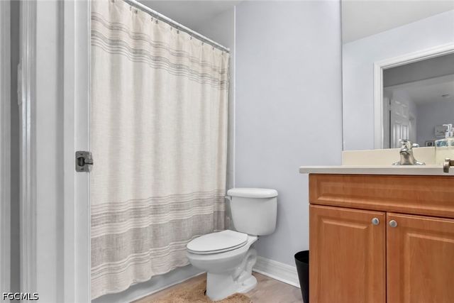 424 La Perouse ST, Lehigh Acres, FL 33974