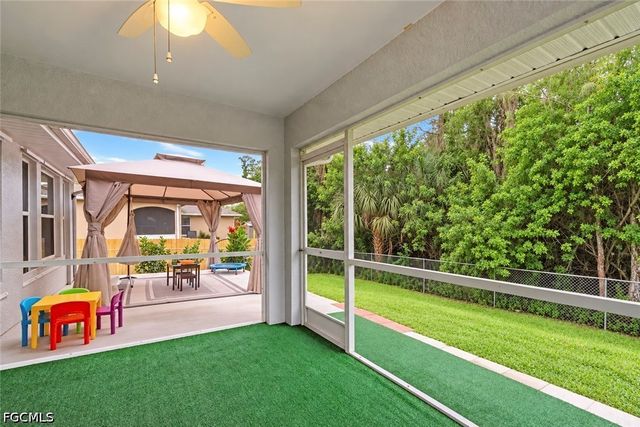 424 La Perouse ST, Lehigh Acres, FL 33974