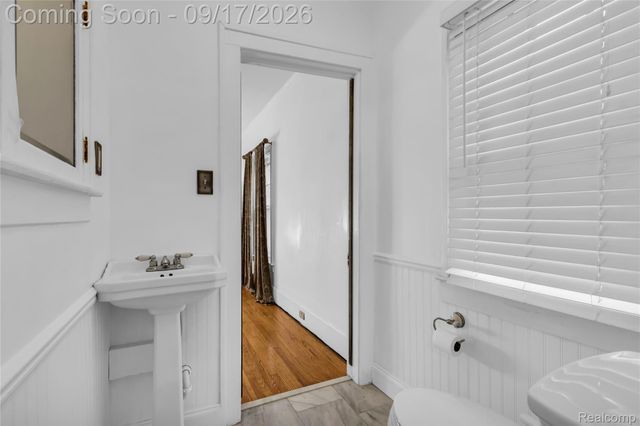 1474 W Boston Boulevard, Detroit, MI 48206