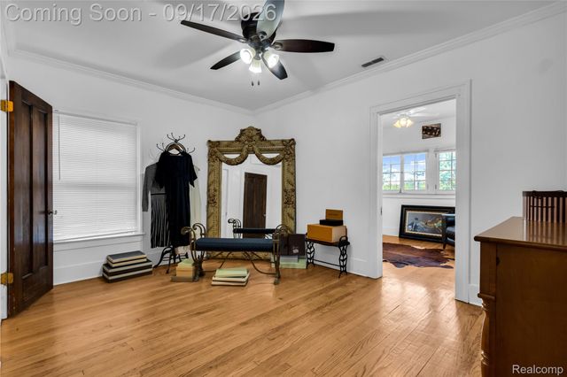 1474 W Boston Boulevard, Detroit, MI 48206