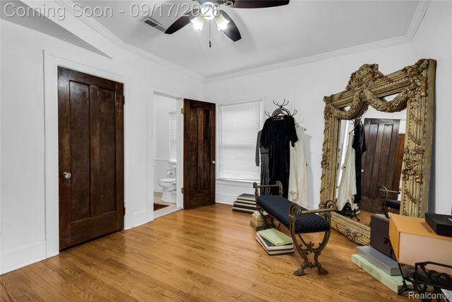 1474 W Boston Boulevard, Detroit, MI 48206