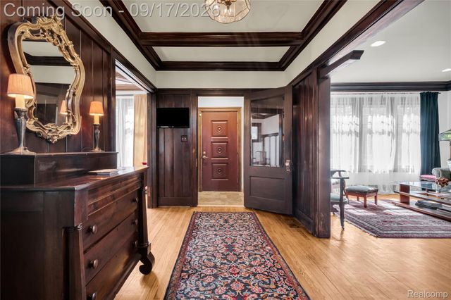 1474 W Boston Boulevard, Detroit, MI 48206