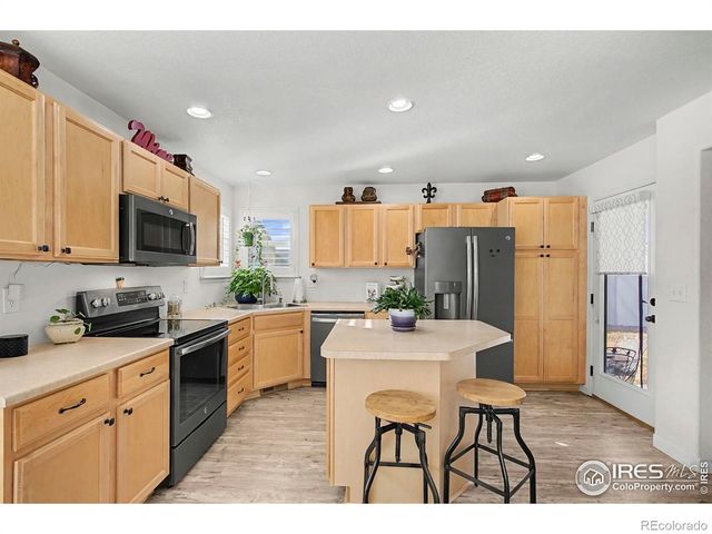 7541 Little Fox Lane, Wellington, CO 80549