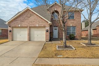 7805 Quiet Waters Drive, Arlington, TX 76016