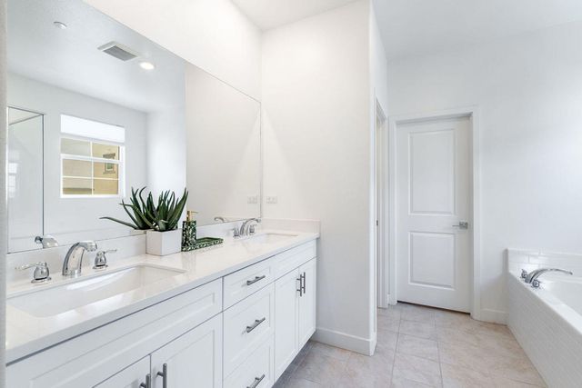 41183 Emory Lane, Palm Desert, CA 92211