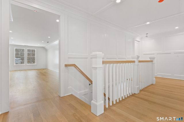 92 Scotland Avenue, Madison, CT 06443