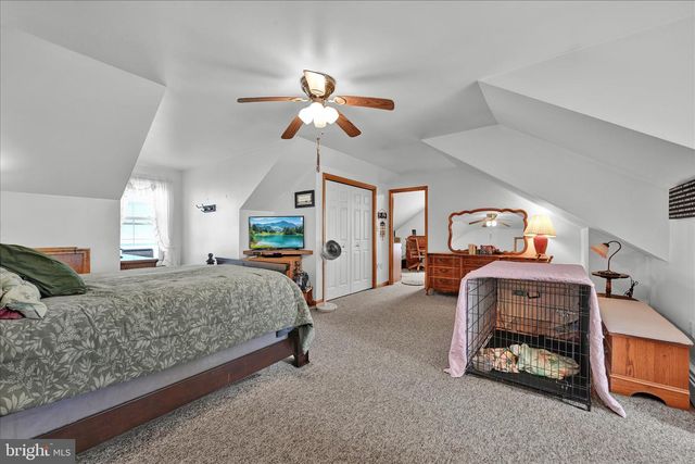 102 SHUMAKER RD, Bainbridge, PA 17502