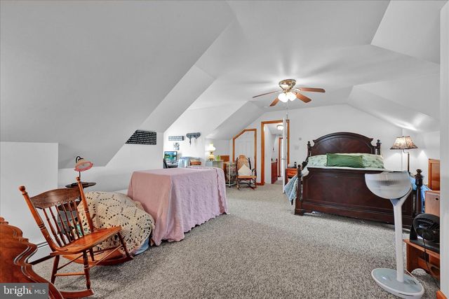 102 SHUMAKER RD, Bainbridge, PA 17502
