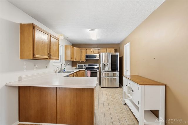 609 Oak Forge Place, Trenton, OH 45067