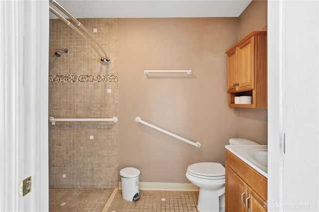 609 Oak Forge Place, Trenton, OH 45067