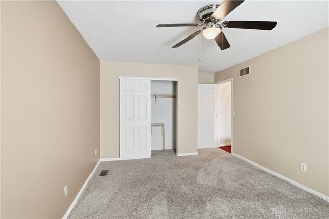 609 Oak Forge Place, Trenton, OH 45067