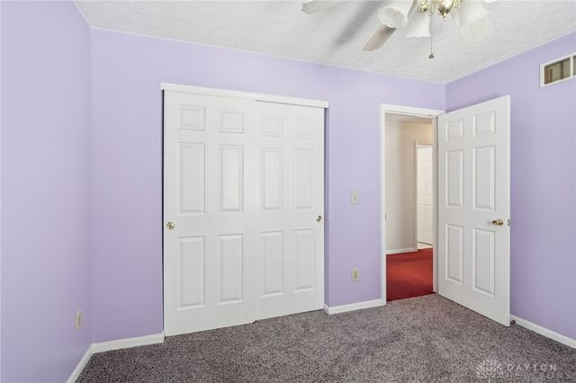 609 Oak Forge Place, Trenton, OH 45067