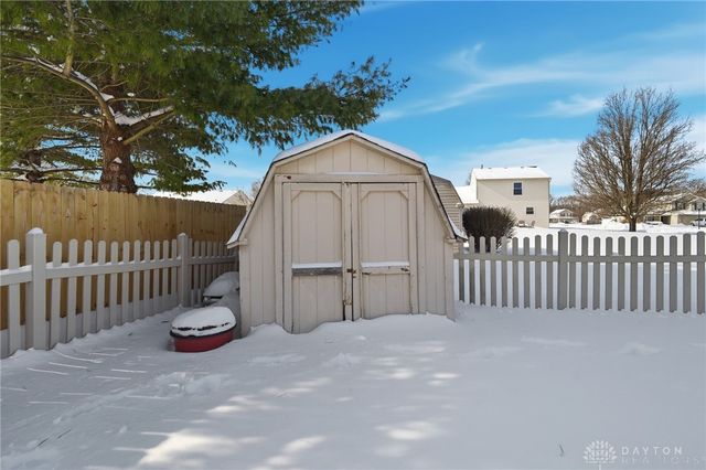 609 Oak Forge Place, Trenton, OH 45067