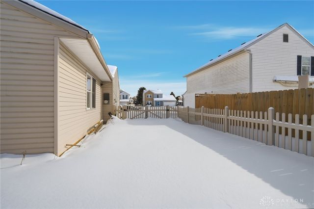 609 Oak Forge Place, Trenton, OH 45067