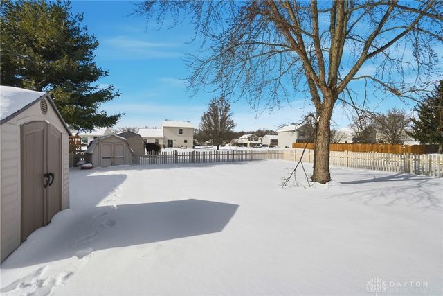 609 Oak Forge Place, Trenton, OH 45067