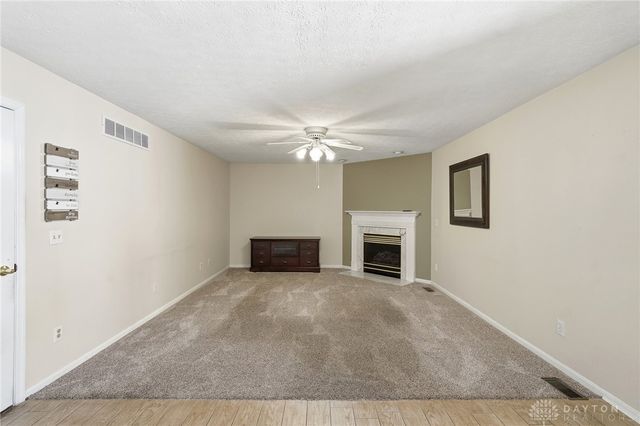 609 Oak Forge Place, Trenton, OH 45067