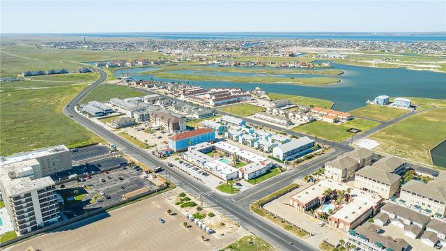 15005 WINDWARD Dr 213, Corpus Christi, TX 78418