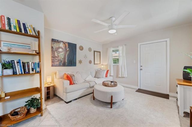 3365 Estey AVE, Naples, FL 34104