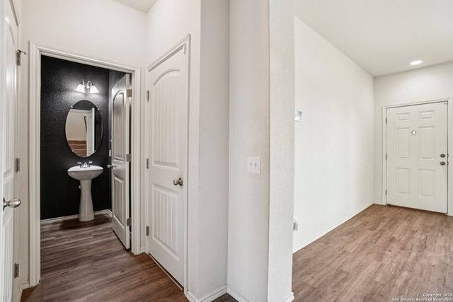 3714 Seco Tierra, San Antonio, TX 78223