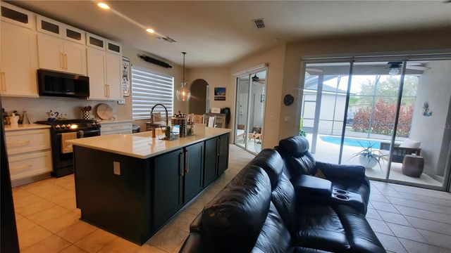 4959 THAMES STREET E, Kissimmee, FL 34758