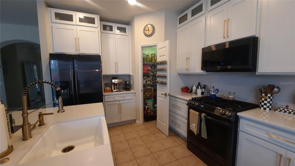 Image 3 of property listing at 4959 THAMES STREET E, Kissimmee, FL 34758