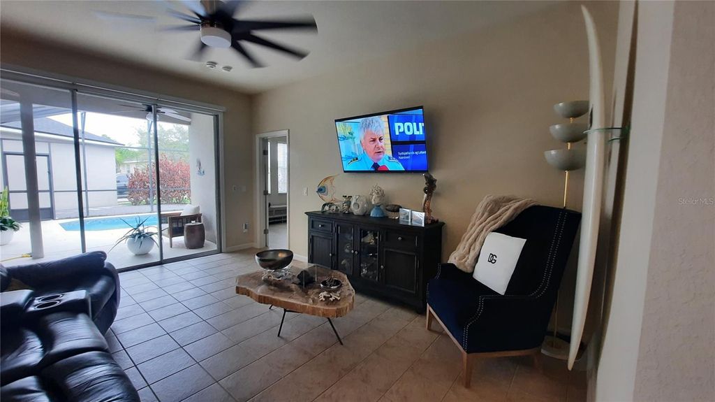 Image 9 of property listing at 4959 THAMES STREET E, Kissimmee, FL 34758