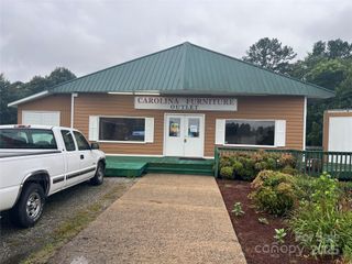 3506 Springs Road NE, Hickory, NC 28601