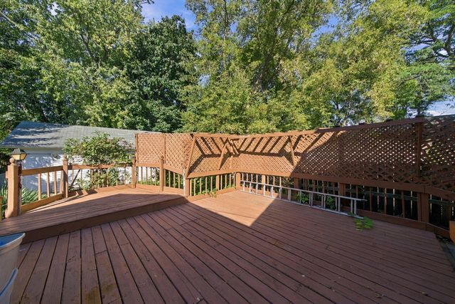 2818 Elisha Avenue, Zion, IL 60099