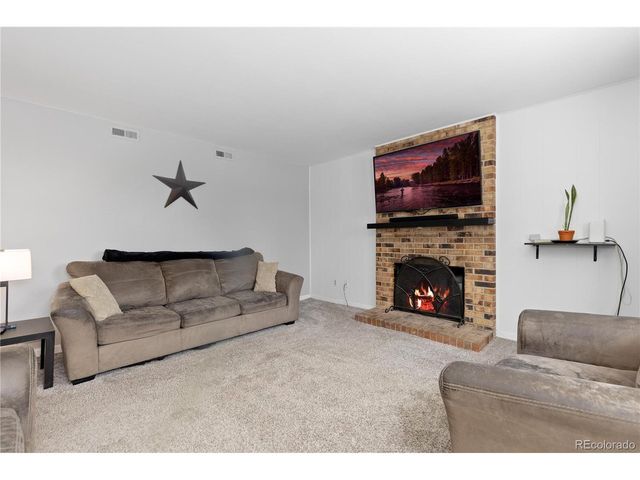 3770 S Walden St, Aurora, CO 80013